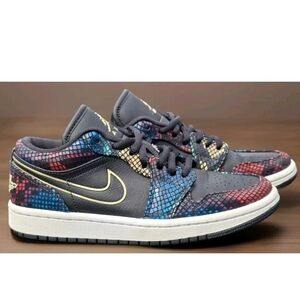 Jordan 1 Low Multicolor Snakeskin (2020) (Women's) size 6 CW5580-001